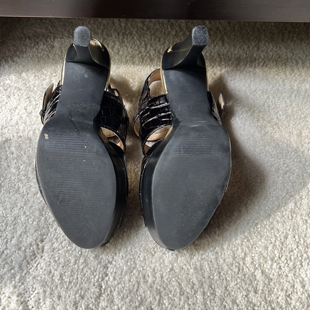 MICHAEL Michael Kors Brookville Platform Sandal - Picture 5 of 6